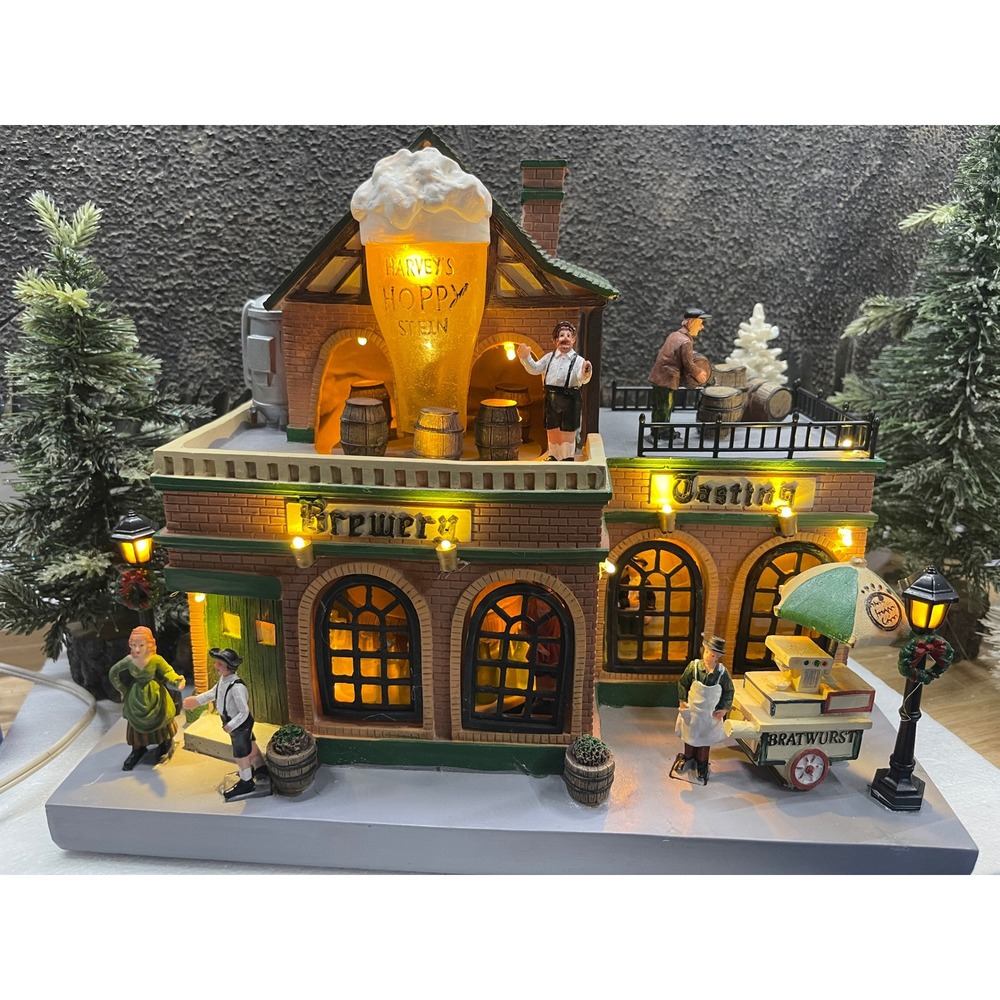 Carole Towne HARVEY'S HOPPY STEIN Brewery Musical LED Christmas Village Retired